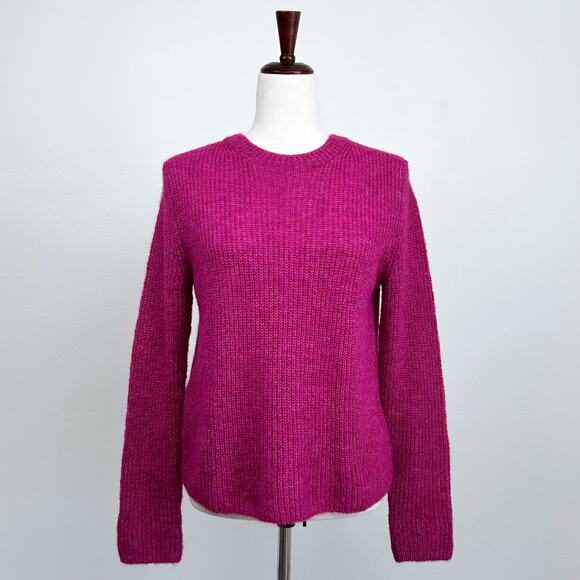 Banana Republic Cozy Ribbed Knit Elegant Berry Sweater NWT - Picture 2 of 10